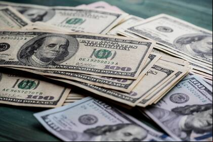 ¿A cuánto estuvo el dólar este lunes 9 de enero?