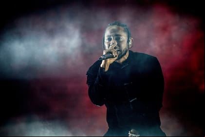 A medida que se acerca el gran día las especulaciones sobre cómo será el halftime show del Super Bowl crecen, tanto como la ansiedad de los fans de Lamar. (Foto Amy Harris/Invision/AP, archivo)