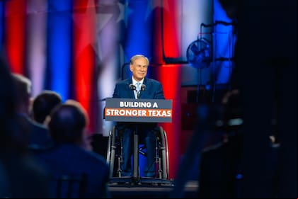 Abbott prometió un importante aumento salarial para los maestros de Texas