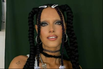 Acostumbrada a sorprender con sus looks, Oriana Sabatini lo hizo de nuevo, pero ahora con un corte bien clásico