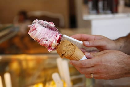 Al momento del postre, todos se ponen de acuerdo rápidamente: gana el helado artesanal