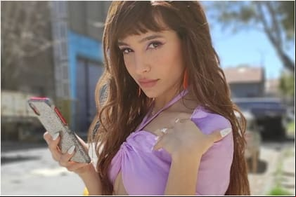 Brenda Asnicar tiene nuevo novio y lo presentó en sociedad (Foto: Instagram)