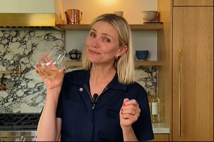 Cameron Diaz se asoció con Gwyneth Paltrow, abrió las puertas de su heladera y generó la indignación de sus seguidores