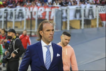 Carlos Fernando Navarro Montoya será entrenador de Santamarina de Tandil, que milita en el Torneo Federal A