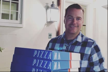 Chris O'Donnell fue una estrella del cine entre los noventa con papeles en Perfume de mujer, Batman y Robin y Los tres mosqueteros (Foto: Instagram @chrisodonnell)