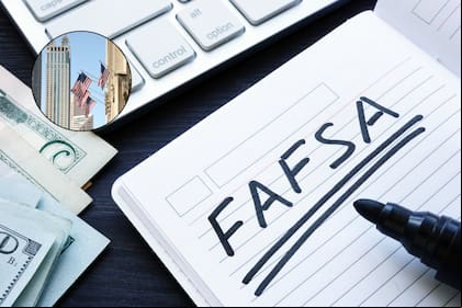 Completar la FAFSA permite a los estudiantes acceder a becas, préstamos y subvenciones del gobierno federal