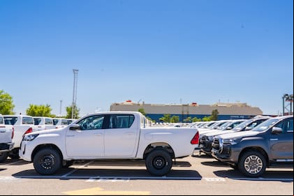 Desde la planta de Toyota en Zárate parte la Hilux, el vehículo que lidera las ventas en la mayoría de los distritos