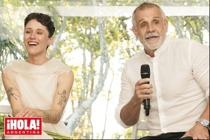 Después de seis años de amor, la pareja dio el "sí, quiero" frente a su círculo más cercano.