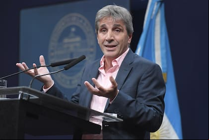 Días atrás el ministro de Economía, Luis Caputo, anunció vía X (exTwitter) una baja y quita de aranceles para la importación de insumos estratégicos del campo