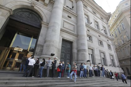 Dólar hoy: cuál es el precio de la moneda el 23 de mayo