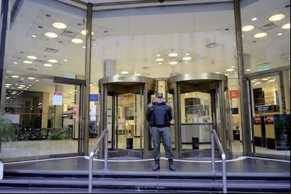 Dólar tarjeta hoy: a cuánto cotiza el dólar turista el 29 de abril