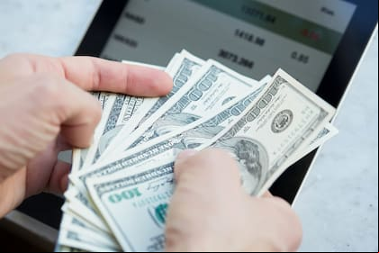 Dólar tarjeta hoy: a cuánto cotiza el dólar turista el 24 de abril