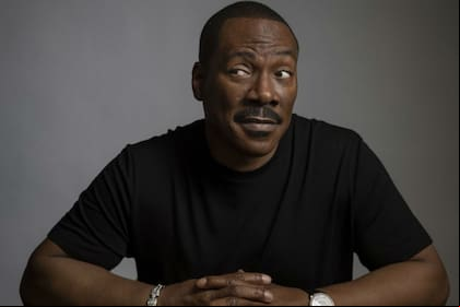 Eddie Murphy se horroriza al escuchar sus monólogos homofóbicos de comienzos de los 80