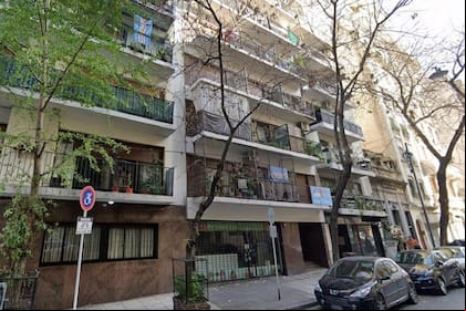 El edificio de Solís 333, en el barrio porteño de Monserrat, escenario de un ataque mortal de viudas negras