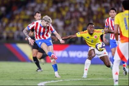 El golazo de Julio Enciso sentenció el 2-2 de Paraguay en su visita a la Colombia de Néstor Lorenzo, por la fecha 14 de las eliminatorias sudamericanas.