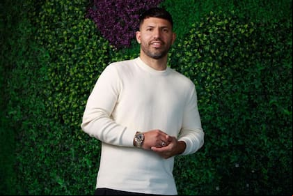 El Kun Agüero se la jugó y vaticinó quién va a ganar el Balón de Oro ahora que Messi no está nominado (Foto/Instagram: @kunaguero)