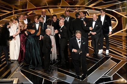 El mexicano Guillermo del Toro también se quedó con el Oscar al mejor director; s McDormand, Gary Oldman, Allison Janney y Sam Rockwell, los ganadores en las categorías actorales