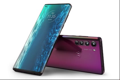 El Motorola Edge es el primer smartphone en venderse en el país en forma oficial que tiene a redes 5G