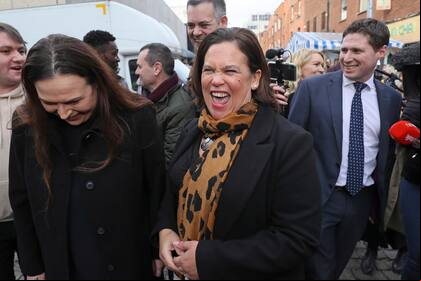 Elecciones en Irlanda: crecen las chances del partido nacionalista que estuvo vinculado a la IRA