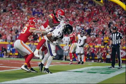 En el fútbol americano se destaca Kansas City Chiefs, liderados por el brillante Patrick Mahomes (AP foto/Ed Zurga)