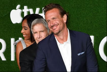 En fotos: del look luminoso de Brooke Shields al “trencito” de Harrison Ford y Jason Segel
