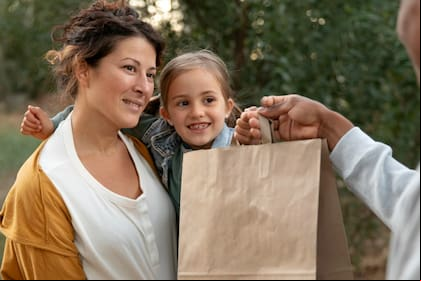 Este programa de alimentos proporciona a las familias US$40 al mes para comida durante junio, julio y agosto