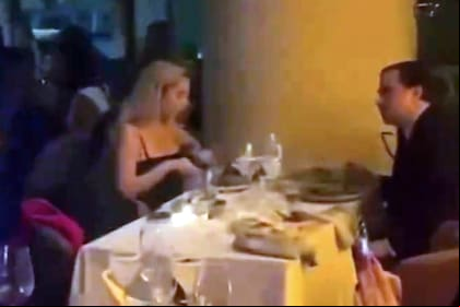 Fabiola Yáñez en el restaurant de Madrid donde esperó la llegada de 2025