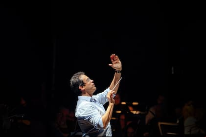 García Alarcón llegó a Ginebra a los 20 años para continuar su formación musical y comenzar una carrera profesional