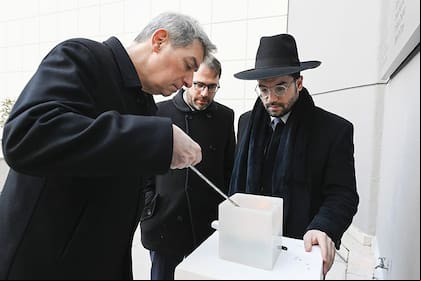 Horacio Rosatti, en la sede de la AMIA