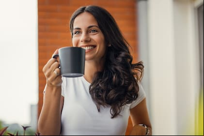 Hoy se sabe con certeza que la lavanda tiene muchos efectos positivos. Es antibacterial, antiviral, antiespasmódica, relajante y podría cumplir con efectos de sedación en muchas personas