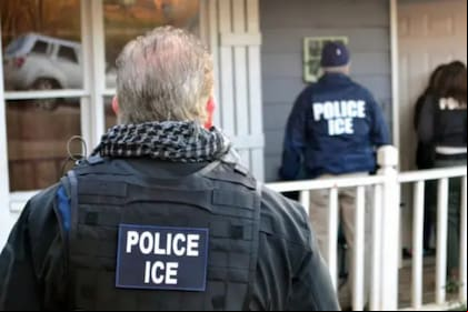 ICE encabeza decenas de operativos por día en Estados Unidos, aunque algunos fingen pertenecer a la fuerza