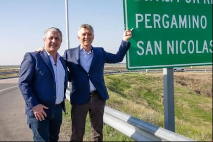 Javier Martínez, intendente de Pergamino, con Mauricio Macri
