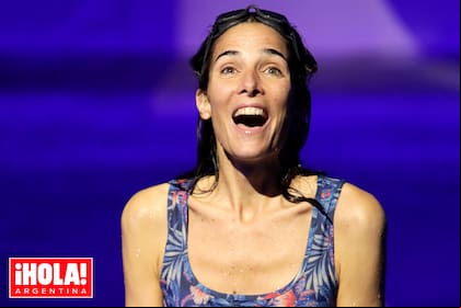 JUANA VIALE, obra de teatro Subacuatica, fotos exclusivas REVISTA HOLA