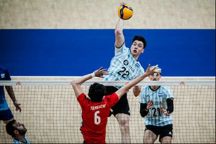 La Argentina, hasta el momento, se estaría clasificando a París 2024, pero perdió los dos partidos que disputó en la VNL 2024