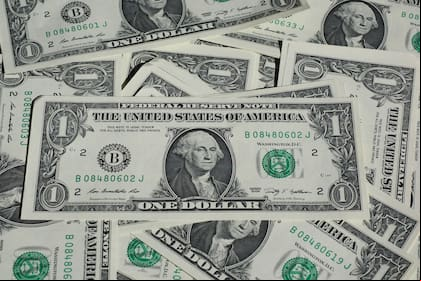 La cotización del dólar blue y del oficial este martes 4 de febrero