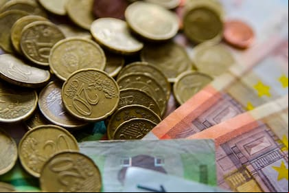 La cotización del euro oficial y el blue este domingo 1° de diciembre