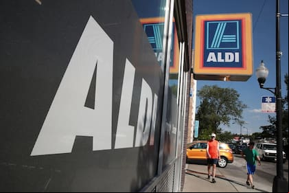 La empresa de tiendas minoristas, Aldi, patrocina visas de trabajo H1B