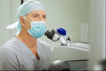 La inteligencia artificial lista los cuatro cambios en la salud que todos seguiremos en 2025