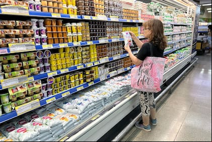 La leche mostró un incremento interanual del 50% en el poder de compra, equivalente a 293 sachets adicionales