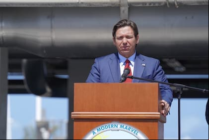 La ley de Florida firmada por DeSantis busca asistir mejor y más rápido a los alumnos con diabetes