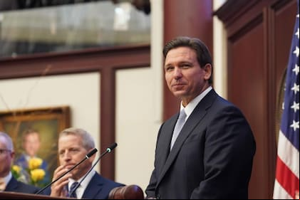 La ley, impulsada en Florida por el gobernador Ron DeSantis, invalidará las licencias de conducir emitidas en otros estados a personas indocumentadas