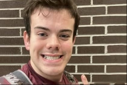 La policía identificó al tirador del colegio de Florida como Phoenix Ikner
