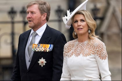 La reina Máxima junto al rey Guillermo, presentes en la ceremonia de coronación de Carlos III (Photo by Mark Cuthbert/UK Press via Getty Images)