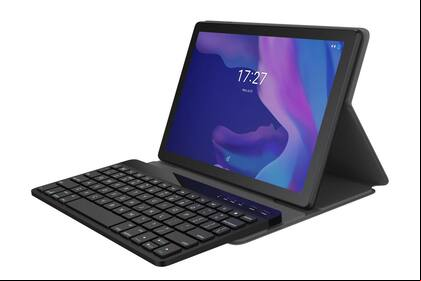 La tablet 1T10 Smart dispuesta para tipear con el teclado Bluetooth que viene de fábrica