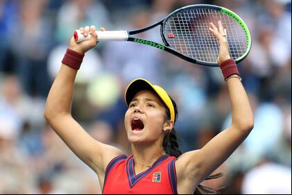 La tenista británica Emma Raducanu: con sólo 18 años y habiendo superado la clasificación, ganó el último US Open.