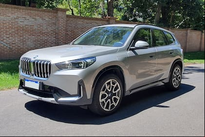 La versión híbrida y enchufable del BMW X1