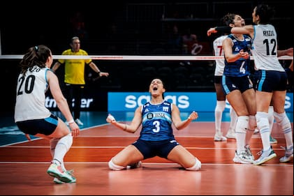 Las Panteras cumplieron con una actuación histórica y se metieron en la segunda ronda del Mundial.