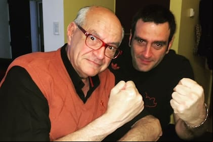 Leandro Capriotti (derecha) y su padre, Armando Capriotti