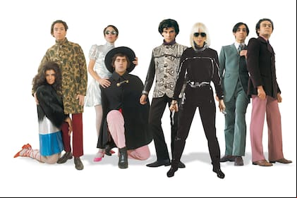 Los artistas Dalila Puzzovio, Carlos Squirru, Delia Cancela, Pablo Mesejean, Edgardo Giménez, Marta Minujín, Alfredo Rodríguez Arias y Juan Stoppani, figuras clave del Instituto Di Tella: el fotomontaje es de Edgardo Giménez