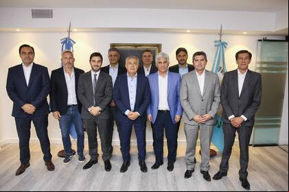 Los gobernadores de Juntos por el Cambio (JxC) serán recibidos por Guillermo Francos antes del relanzamiento de Pro que encabezará Mauricio Macri